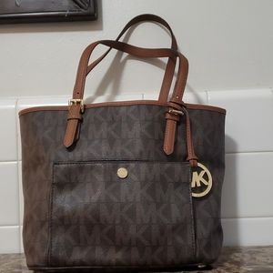 Michael Kors tote